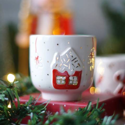 Gingerbread house cup